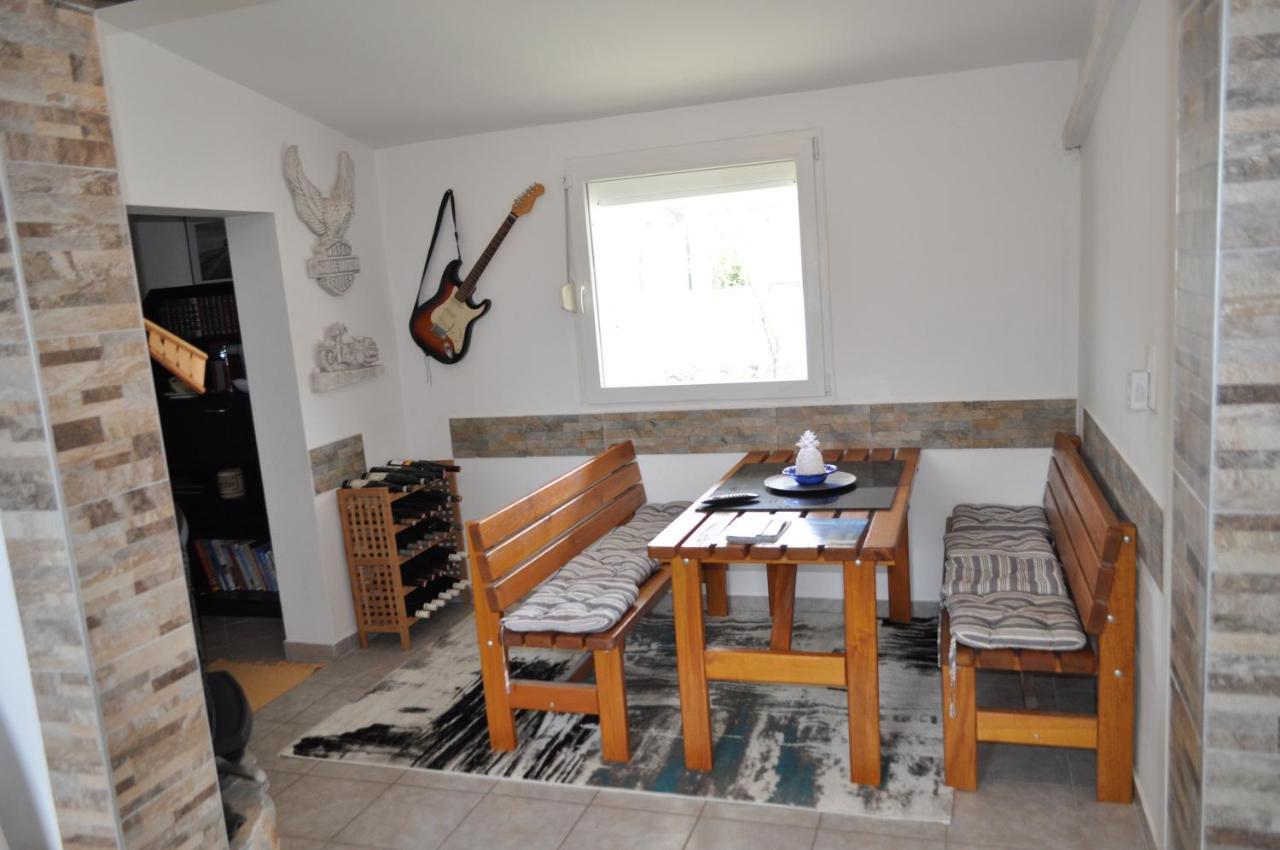 Familien Ferienhaus Vir Croatia 150M Strand Restaurant Einkaufen Экстерьер фото